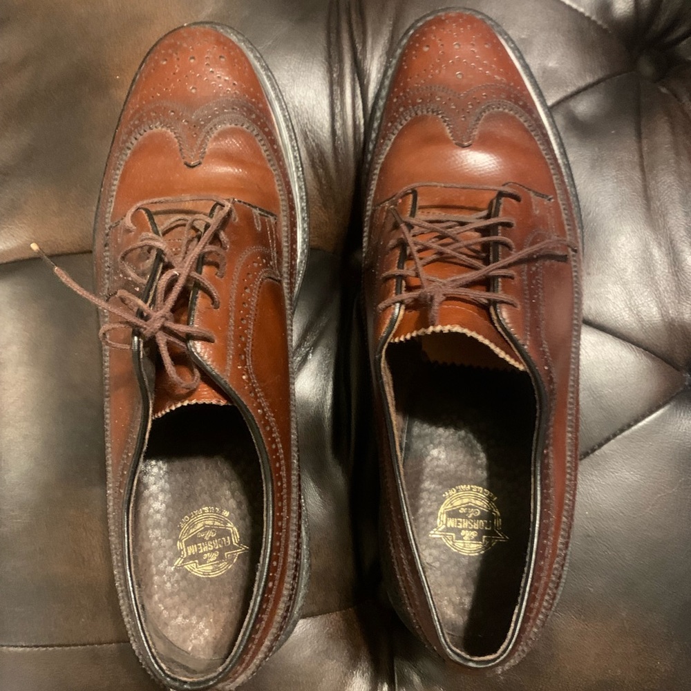 Classic Brogue Oxford Wingtips Brown Florsheim Leather Shoes.